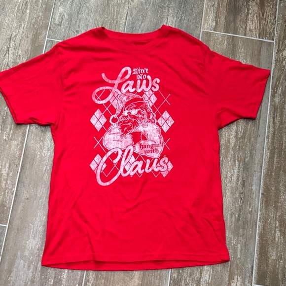 Ain’t no Laws Red Graphic T-Shirt - Picture 1 of 5